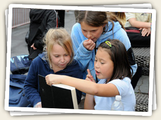 Achievement1-Girls-reading